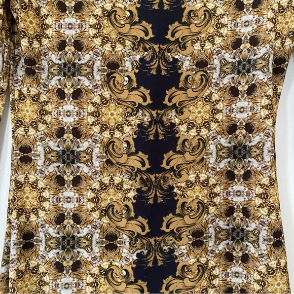 Long sleeve top - Picture 2 of 6